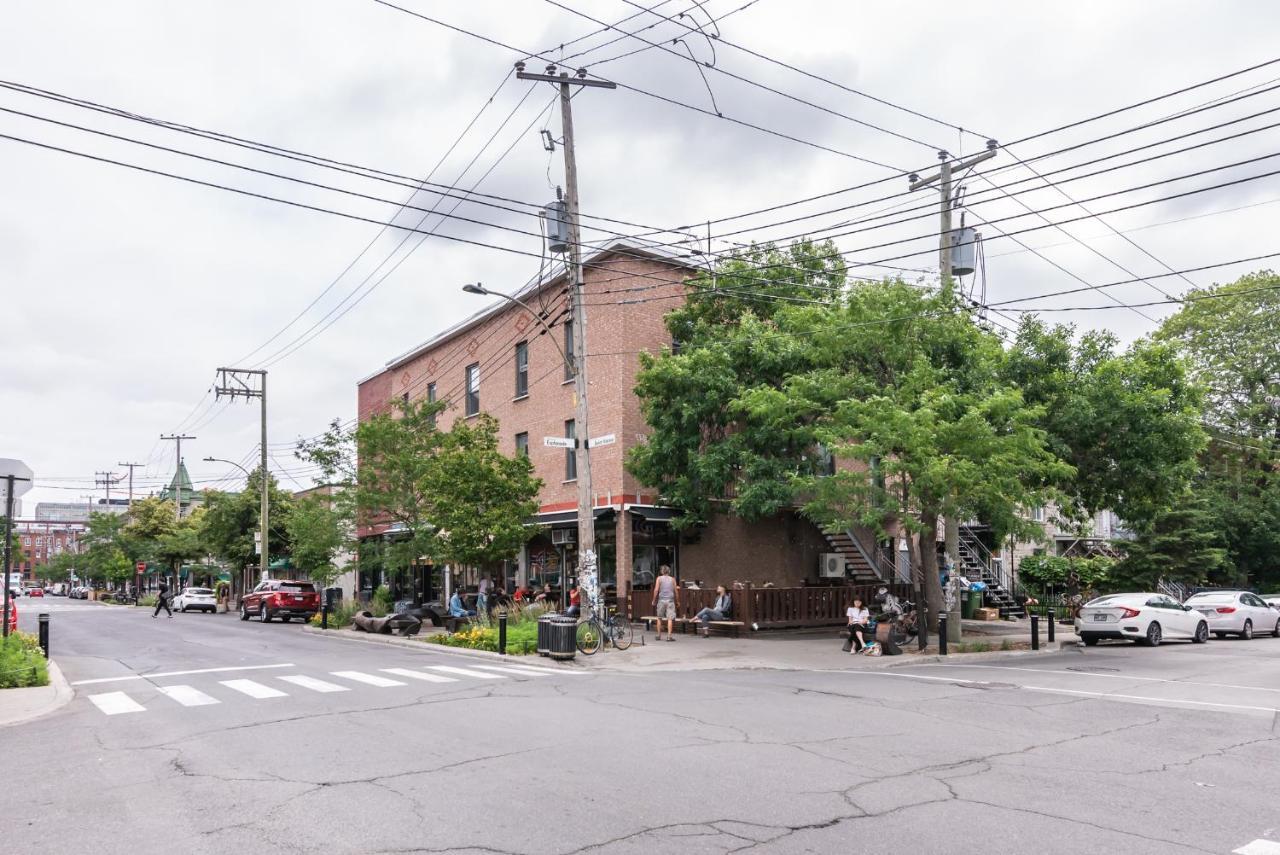 2 Bedroom Luxury In The Mile End By Den Stays Montreal Exterior photo